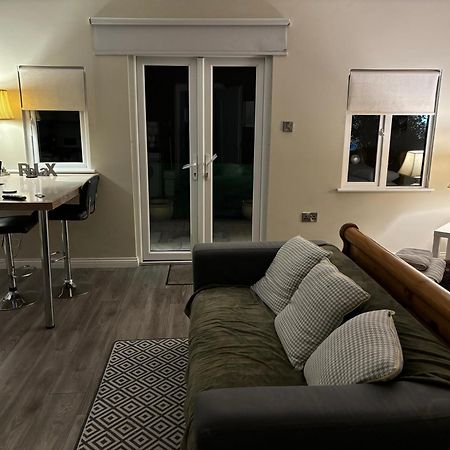 Апартаменты Garden Chalet Oranmore Голуэй Экстерьер фото